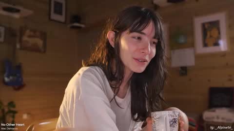 Snapshot of maria_alfonsina_ chatting on October 13, 9:26 pm Alfonsina online show from October 13, 9:26 pm