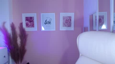 Snapshot of maria_jones chatting on January 9, 2:18 pm  Instagram soymj01 online show from January 9, 2:18 pm