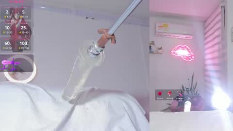 maria_jones__ online show from June 18, 3:18 am
