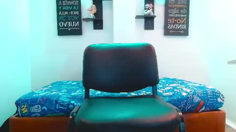 Snapshot of maria_paula__ chatting on June 15, 4:20 pm Maria Paula online show from June 15, 4:20 pm