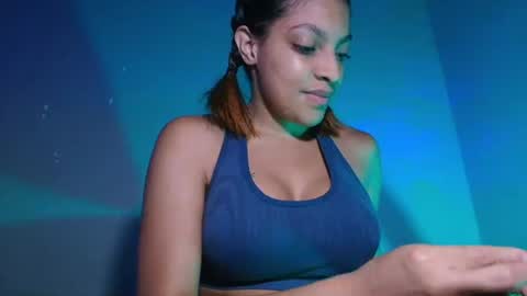 Snapshot of maria_rosee chatting on June 25, 3:05 pm ELI online show from June 25, 3:05 pm