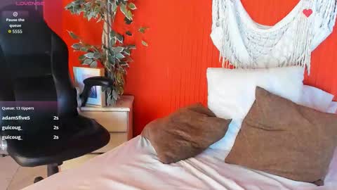 Snapshot of maria_turner1 chatting on March 3, 2:34 pm maria_turner1 online show from March 3, 2:34 pm