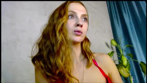 Snapshot of maria_venera__ chatting on November 3, 12:13 am Maria online show from November 3, 12:13 am