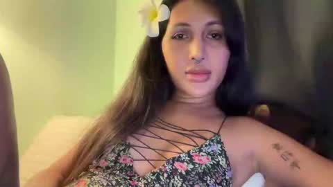 Snapshot of mariafatale_00 chatting on December 22, 3:44 am Maria online show from December 22, 3:44 am