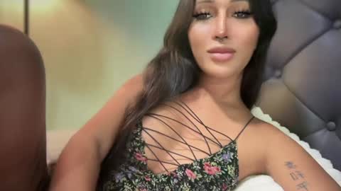 Snapshot of mariafatale_00 chatting on January 16, 7:28 am Maria online show from January 16, 7:28 am