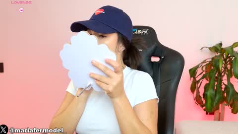 Maria Fer online show from February 6, 6:33 pm