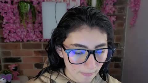 Maria online show from May 2, 7:30 pm