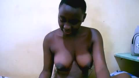 mariah_lovely online show from June 3, 7:44 am