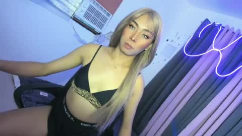 Mariah monroexs Blow and Free Webcam online show from June 24, 6:12 am