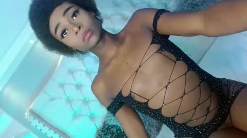 Snapshot of mariahmendezz chatting on September 28, 3:12 am online show from September 28, 3:12 am