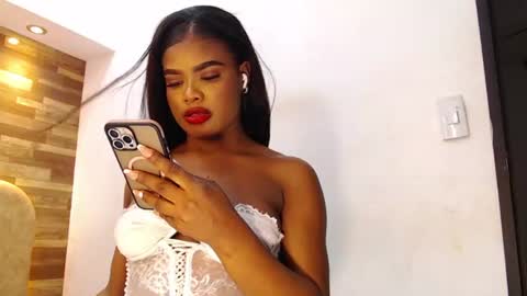 Snapshot of mariahsugarrr chatting on July 21, 11:07 pm mariahsugarrr online show from July 21, 11:07 pm