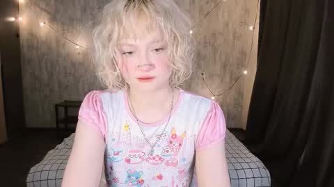 Maria online show from February 3, 12:09 am