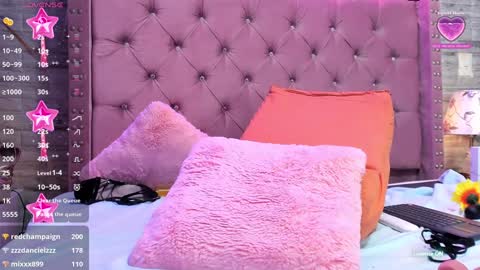 Snapshot of mariamrosse chatting on January 5, 6:56 pm Mariam online show from January 5, 6:56 pm