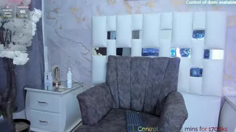 Snapshot of mariamrosse chatting on October 10, 1:37 am Mariam online show from October 10, 1:37 am