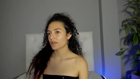 Snapshot of marian_skinny chatting on January 10, 5:56 pm Marian online show from January 10, 5:56 pm