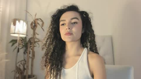 Marian online show from April 1, 1:28 am