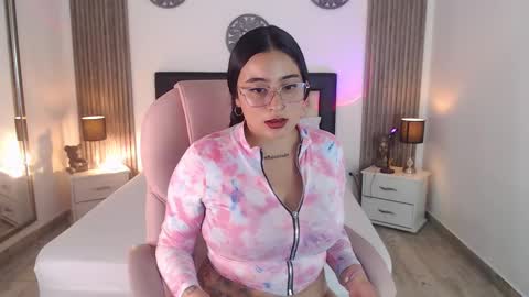 marian online show from February 3, 7:52 pm