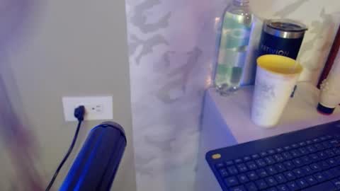 Mariana online show from November 24, 11:54 am