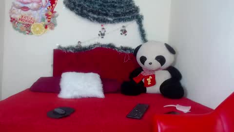 Snapshot of mariana_16_ chatting on December 30, 2:19 pm mariana_16_ online show from December 30, 2:19 pm