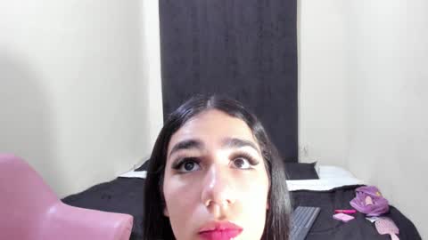Snapshot of mariana_16_ chatting on January 8, 1:52 pm mariana_16_ online show from January 8, 1:52 pm