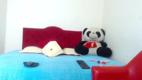 Snapshot of mariana_16_ chatting on January 12, 7:10 pm mariana_16_ online show from January 12, 7:10 pm