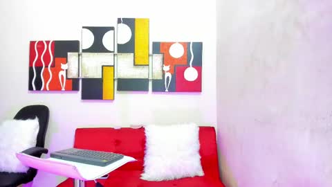 Snapshot of mariana_16_ chatting on February 14, 8:37 pm mariana_16_ online show from February 14, 8:37 pm