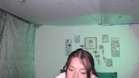 Snapshot of mariana__666 chatting on March 9, 3:11 am mariana__666 online show from March 9, 3:11 am