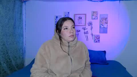 Snapshot of mariana__666 chatting on March 12, 8:30 am mariana__666 online show from March 12, 8:30 am