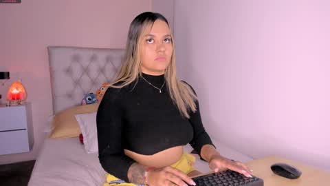 Mariana Roe online show from January 20, 12:57 am