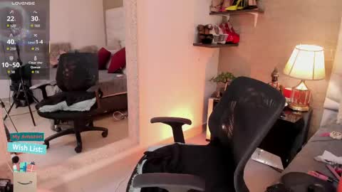 Snapshot of mariana_c chatting on May 11, 4:04 pm Mar y online show from May 11, 4:04 pm
