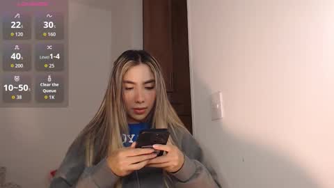 Mariana online show from November 27, 11:40 pm