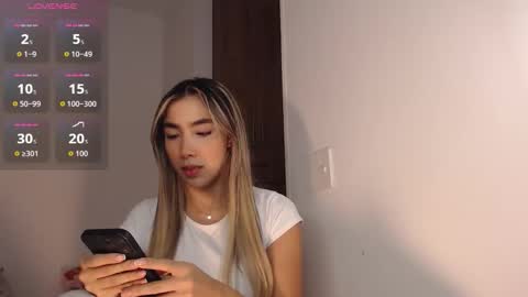 Mariana online show from November 30, 11:53 pm