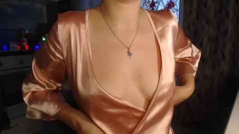 MarianaMur online show from February 10, 6:42 am