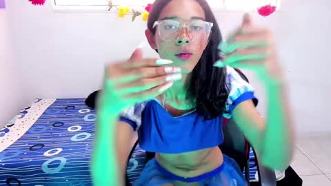 Snapshot of mariana_ofc chatting on March 8, 7:09 pm Mariana online show from March 8, 7:09 pm