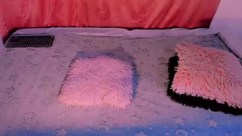 Snapshot of mariana_ofc chatting on November 28, 10:18 am Mariana online show from November 28, 10:18 am