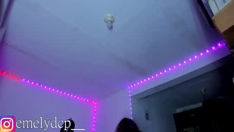   Independent Model online show from September 20, 4:57 am