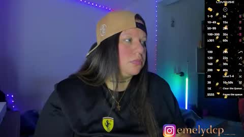   Independent Model online show from February 8, 9:40 pm