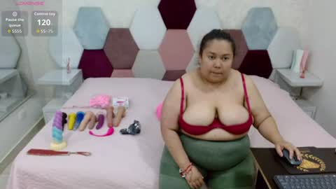 mariana online show from June 14, 9:06 pm