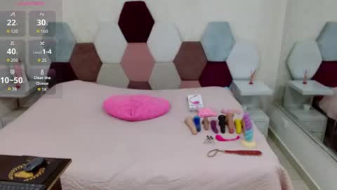 mariana online show from June 29, 3:01 pm