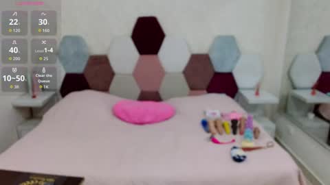 mariana online show from July 3, 11:33 pm