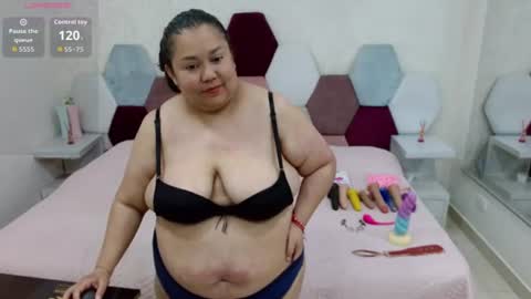 mariana online show from July 27, 5:09 pm