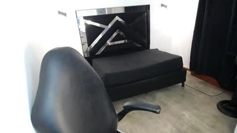 Snapshot of marianarojas_ chatting on August 4, 3:53 am Mariana online show from August 4, 3:53 am