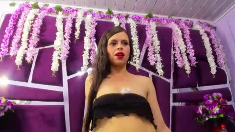 MarianaThomsop online show from January 8, 8:55 pm