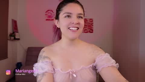 Snapshot of mariangeel_ chatting on October 24, 12:30 am mariangeel_ online show from October 24, 12:30 am