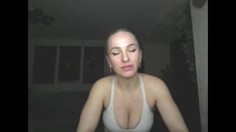 marianna1977 online show from April 14, 7:20 pm