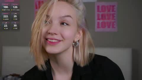 Rachel online show from March 11, 11:00 pm