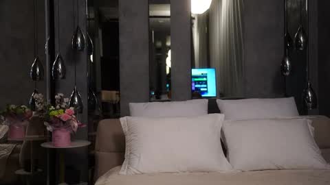 Maria online show from November 6, 7:09 am