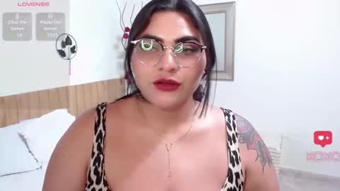 mariavex online show from May 15, 11:45 pm