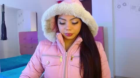 Snapshot of maribelsex303av chatting on March 7, 11:29 am maribelsex303av online show from March 7, 11:29 am