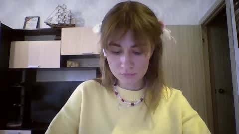 Elianor online show from April 10, 9:14 am